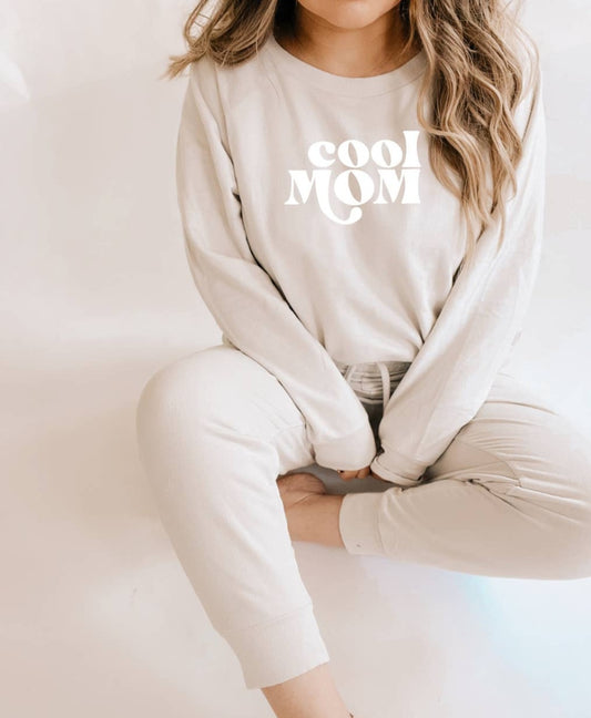 "Cool Mom" long sleeve tee
